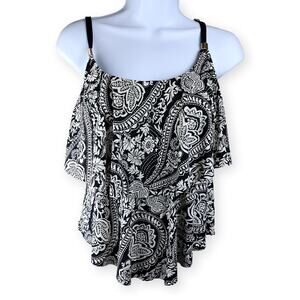24th & Ocean Swimsuit Bikini Tankini Top Sz M Black White